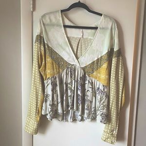 Free People - size M - long sleeve peplum style blouse
